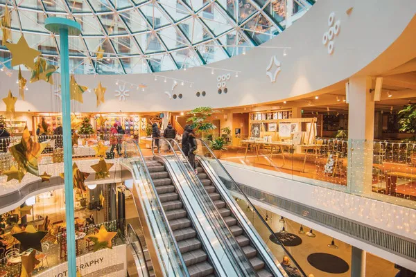 Mira Pagubugan Kulon: Your Daily Shopping Hub That Keeps Cilacap's Traditions Alive